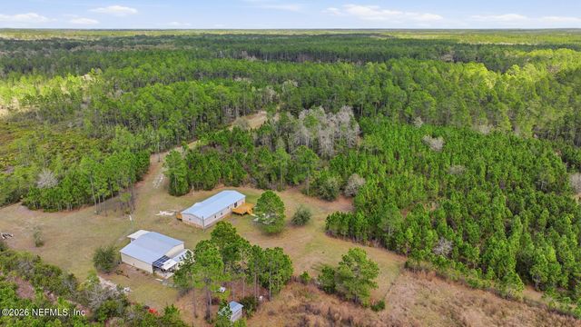 299 CAYENNE Street, Interlachen, FL 32148