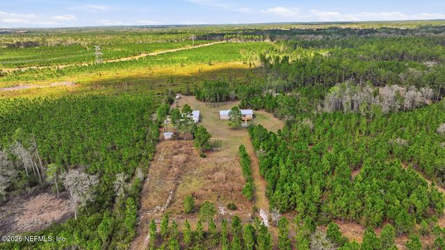 299 CAYENNE Street, Interlachen, FL 32148