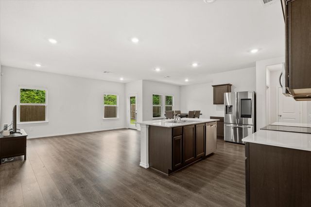 1116 Old Oaks Drive, Forney, TX 75126