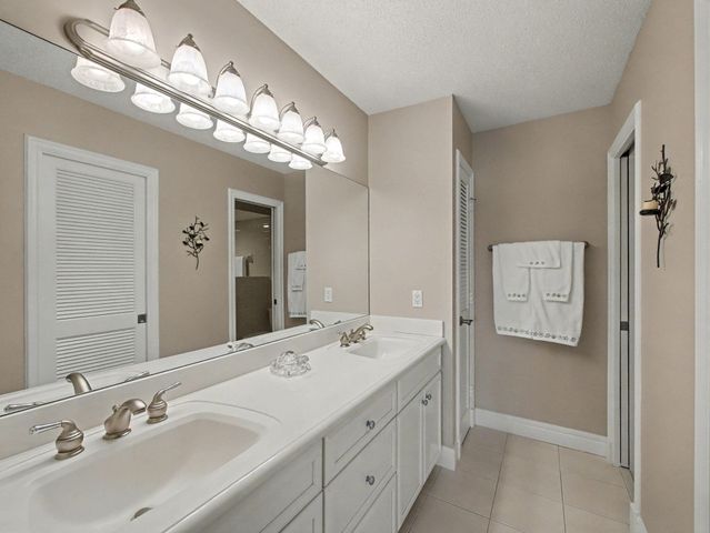 3308 SW Villa Place, Palm City, FL 34990