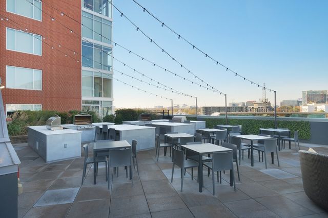 600 12th Ave S Apt 313, Nashville, TN 37203