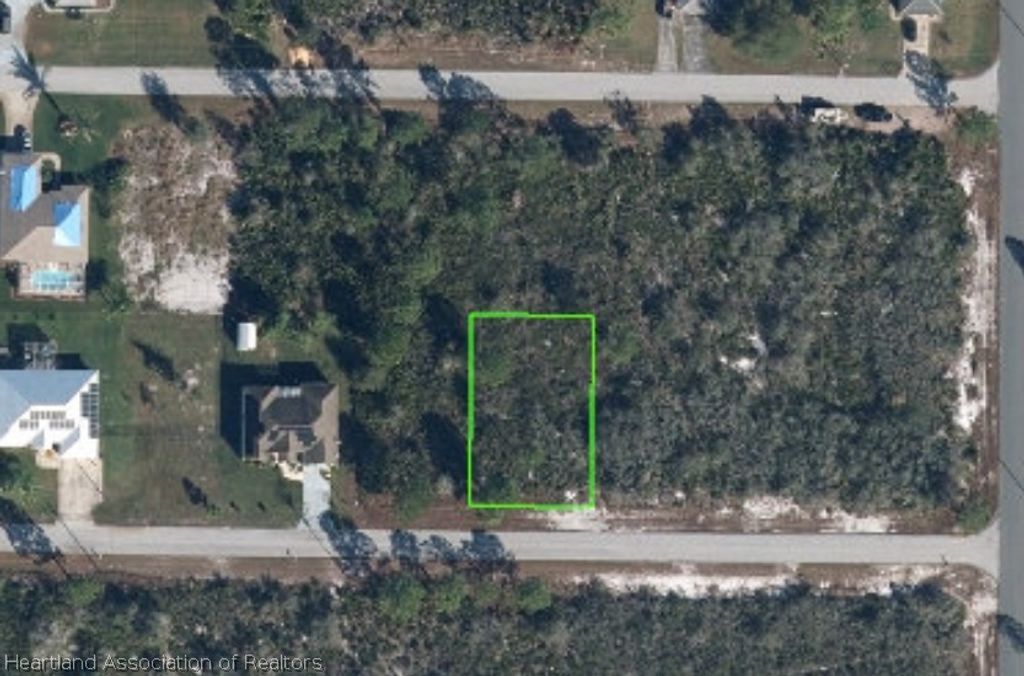 217 PACER Street NW, Lake Placid, FL 33852