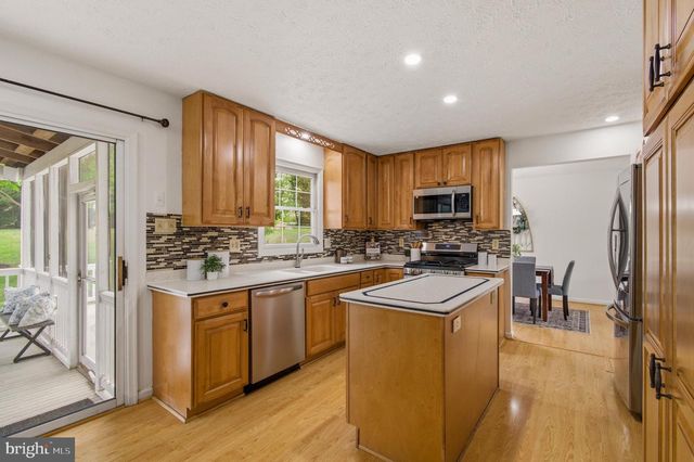 8313 JUMPING FIELD CT, Ellicott City, MD 21043