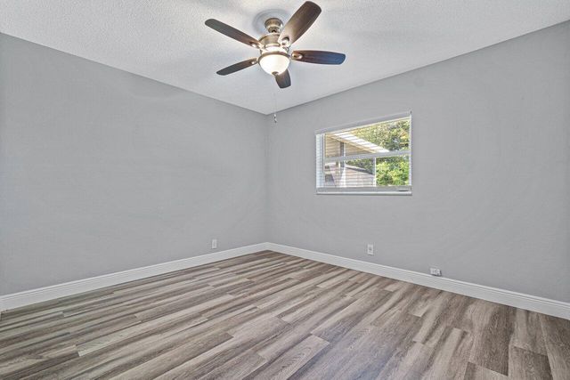 1250 SW 6th Avenue, Deerfield Beach, FL 33441