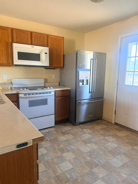 1206 Blue Water Ct, Cody, WY 82414 photo 5