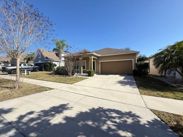 620 DEL PILAR DRIVE, Groveland, FL 34736