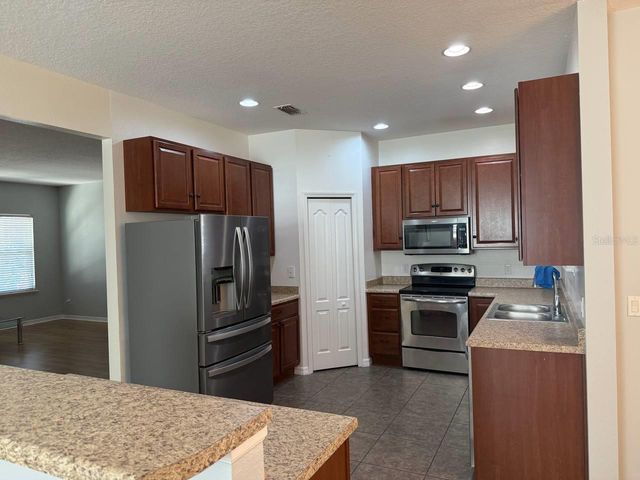 620 DEL PILAR DRIVE, Groveland, FL 34736