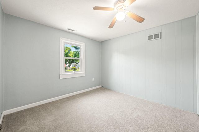 93 FLORENCE AVE, Aston, PA 19014