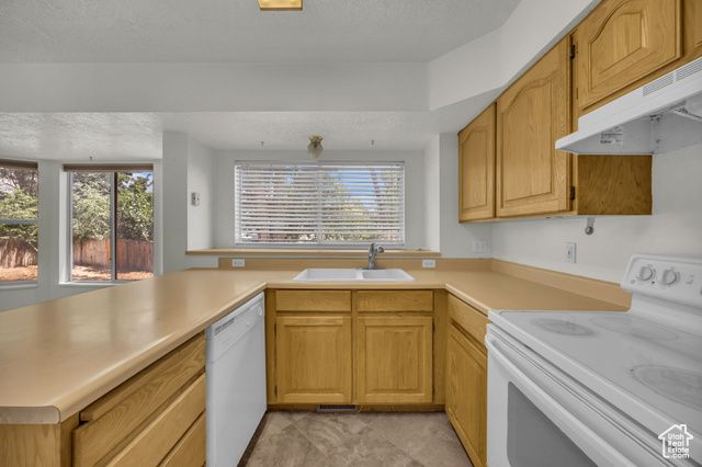 1092 N 250 E, Layton, UT 84041