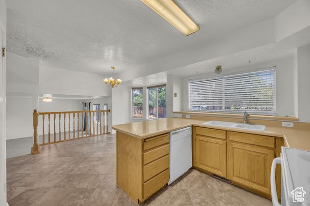 1092 N 250 E, Layton, UT 84041