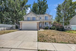 1092 N 250 E, Layton, UT 84041