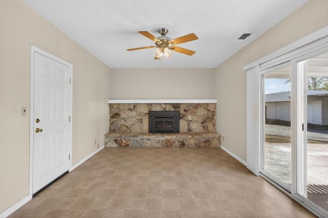 3167 Baseline Rd, Roseville, CA 95747