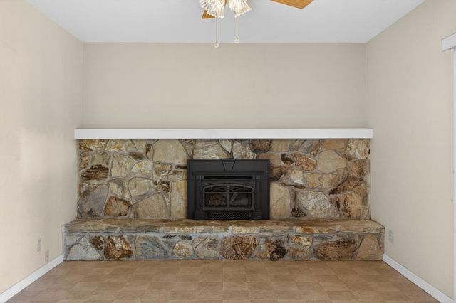 3167 Baseline Rd, Roseville, CA 95747