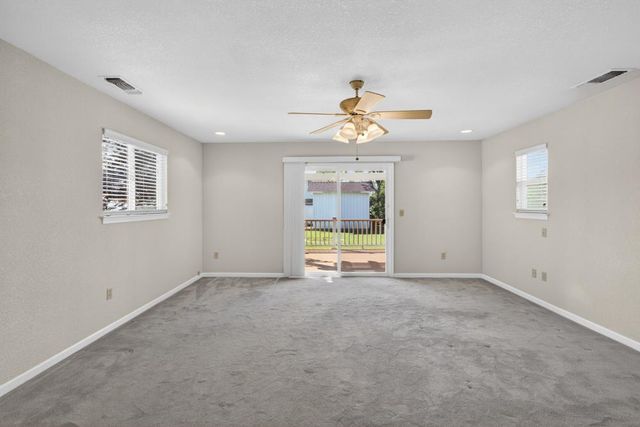 3167 Baseline Rd, Roseville, CA 95747