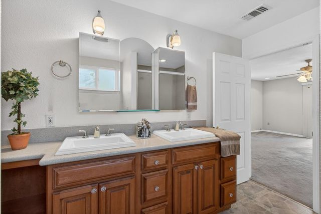 3167 Baseline Rd, Roseville, CA 95747