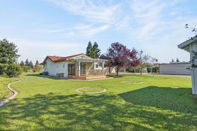 3167 Baseline Rd, Roseville, CA 95747
