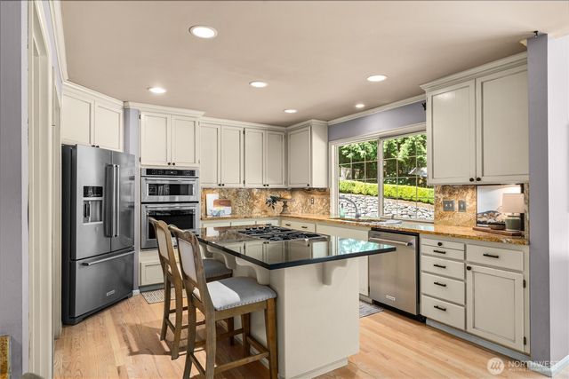4311 126th Street Ct NW, Gig Harbor, WA 98332