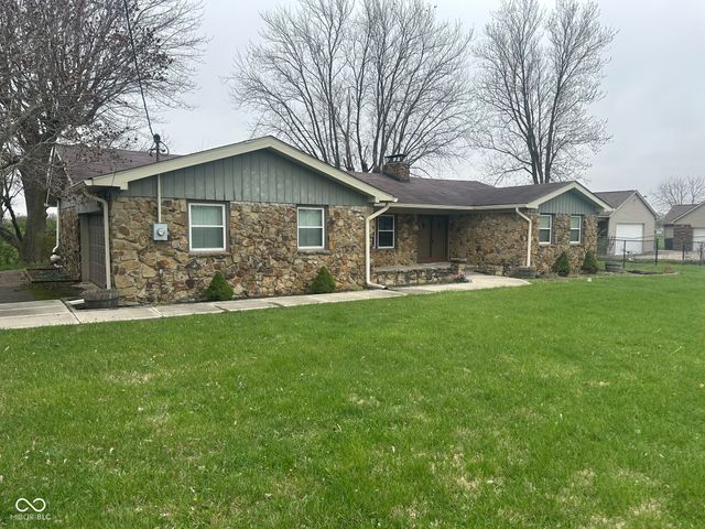 1639 N Buck Creek Road, Greenfield, IN 46140