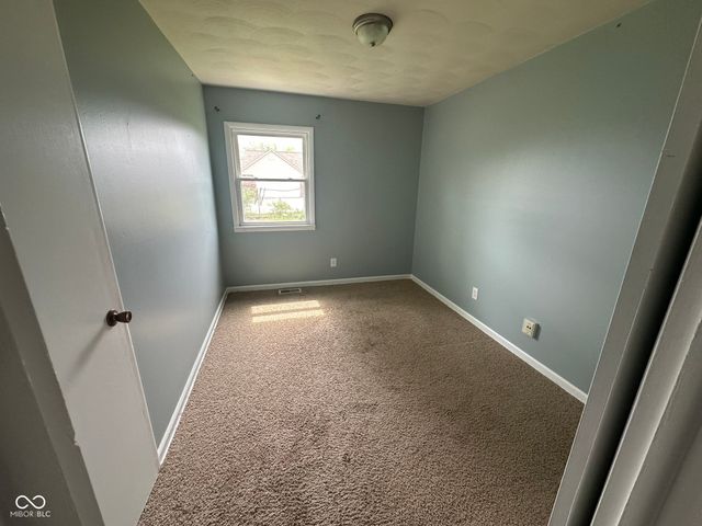 1639 N Buck Creek Road, Greenfield, IN 46140