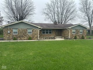1639 N Buck Creek Road, Greenfield, IN 46140