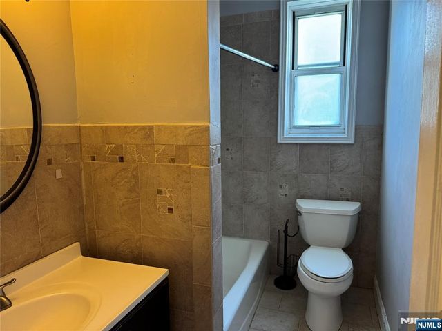 985 Teaneck Road 3K, Teaneck, NJ 07666