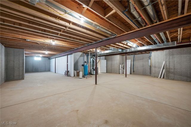 14390 Lexington Lane, Novelty, OH 44072