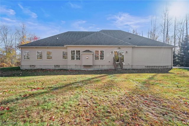 14390 Lexington Lane, Novelty, OH 44072