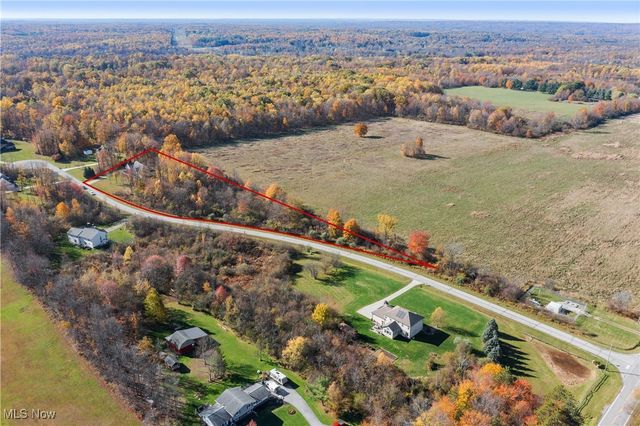 14390 Lexington Lane, Novelty, OH 44072