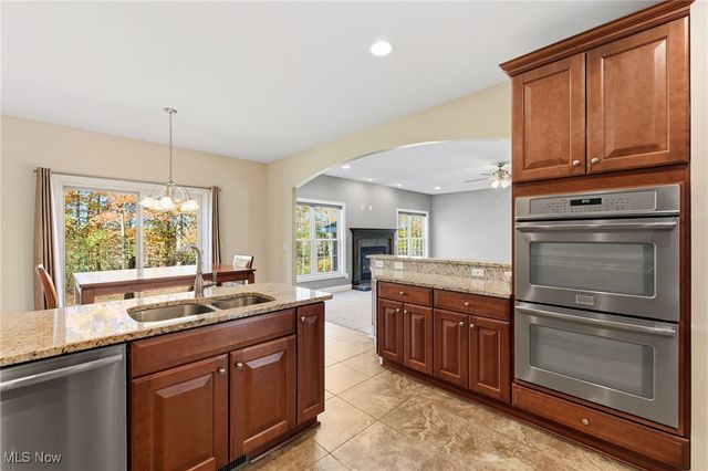 14390 Lexington Lane, Novelty, OH 44072