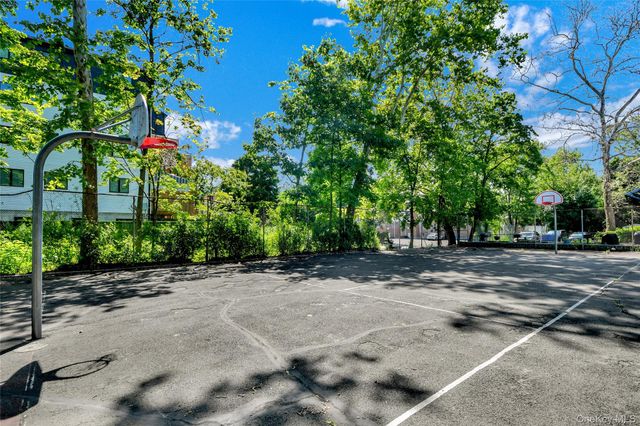 40 S Cole Avenue 1H, Spring Valley, NY 10977