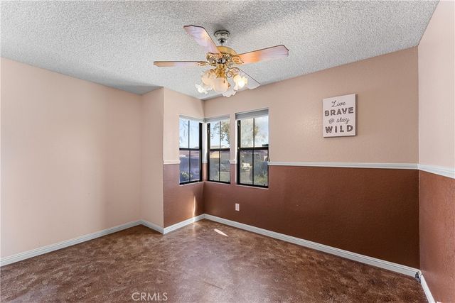 37061 29th E, Palmdale, CA 93550
