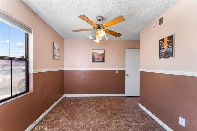 37061 29th E, Palmdale, CA 93550