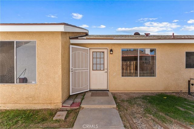37061 29th E, Palmdale, CA 93550