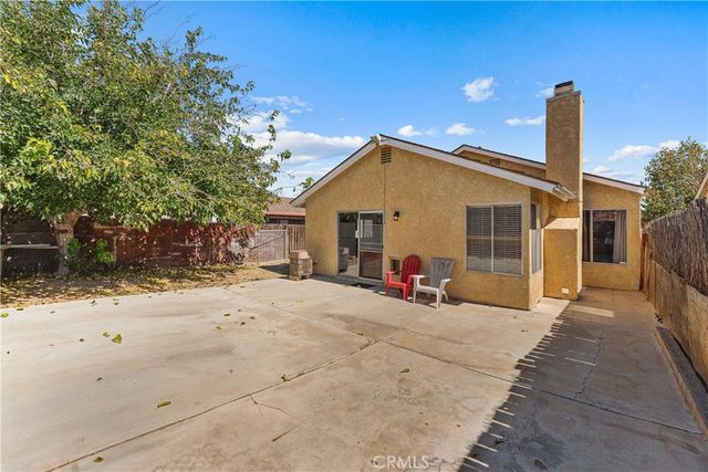 37061 29th E, Palmdale, CA 93550