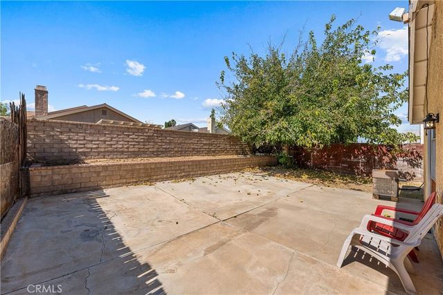 37061 29th E, Palmdale, CA 93550