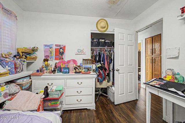 8534 W MARIPOSA Drive, Phoenix, AZ 85037