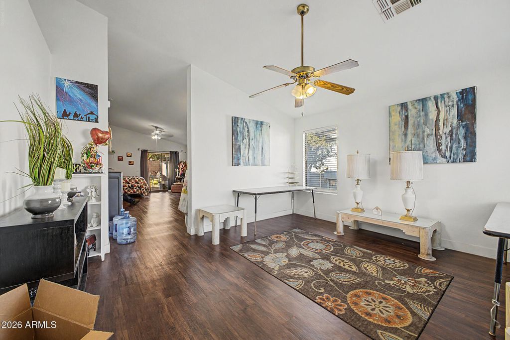 8534 W MARIPOSA Drive, Phoenix, AZ 85037 — photo 4