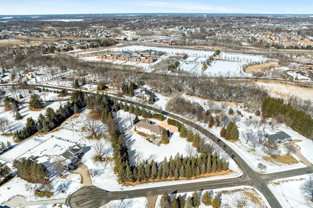 2101 Timberwood Drive, Chanhassen, MN 55317