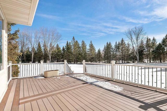 2101 Timberwood Drive, Chanhassen, MN 55317