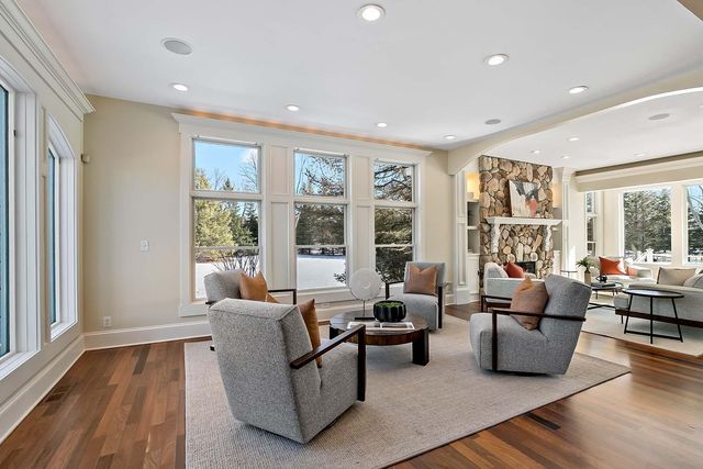 2101 Timberwood Drive, Chanhassen, MN 55317