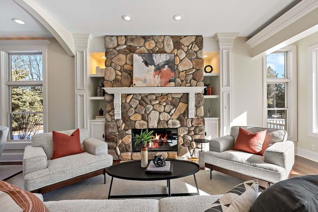 2101 Timberwood Drive, Chanhassen, MN 55317