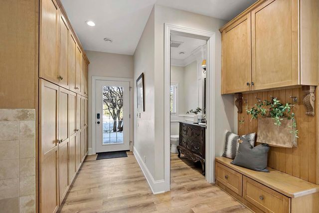 2101 Timberwood Drive, Chanhassen, MN 55317