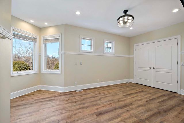 2101 Timberwood Drive, Chanhassen, MN 55317