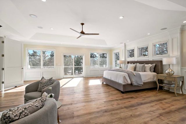 2101 Timberwood Drive, Chanhassen, MN 55317