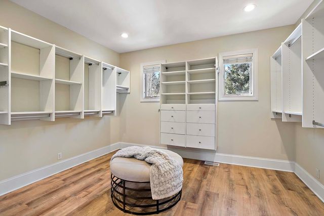 2101 Timberwood Drive, Chanhassen, MN 55317