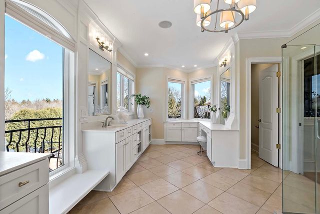 2101 Timberwood Drive, Chanhassen, MN 55317