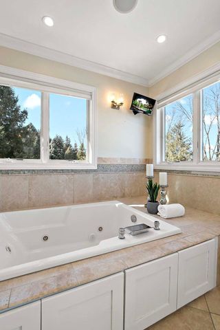 2101 Timberwood Drive, Chanhassen, MN 55317