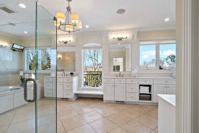 2101 Timberwood Drive, Chanhassen, MN 55317