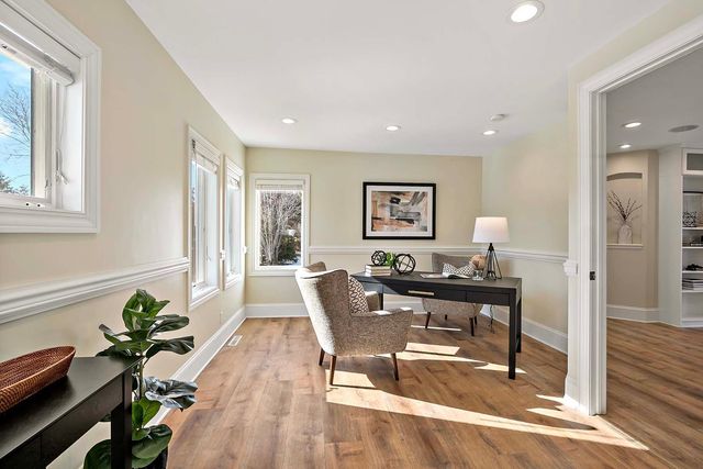 2101 Timberwood Drive, Chanhassen, MN 55317