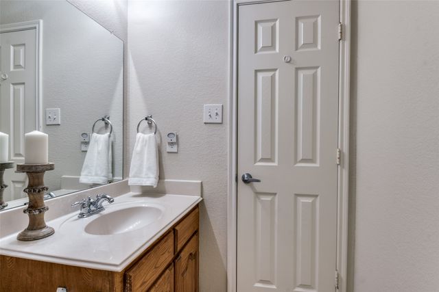 2600 Spencer Circle, Royse City, TX 75189